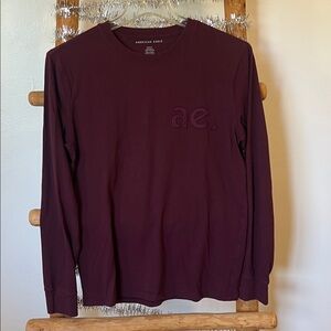 American Eagle Outfitters Men's Burgundy Long Sleeve Tee